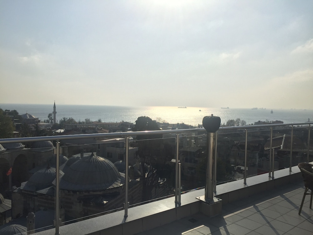 Sultan Palace Hotel 30/62