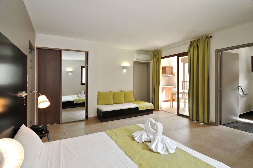 Tama Hotel 16/60