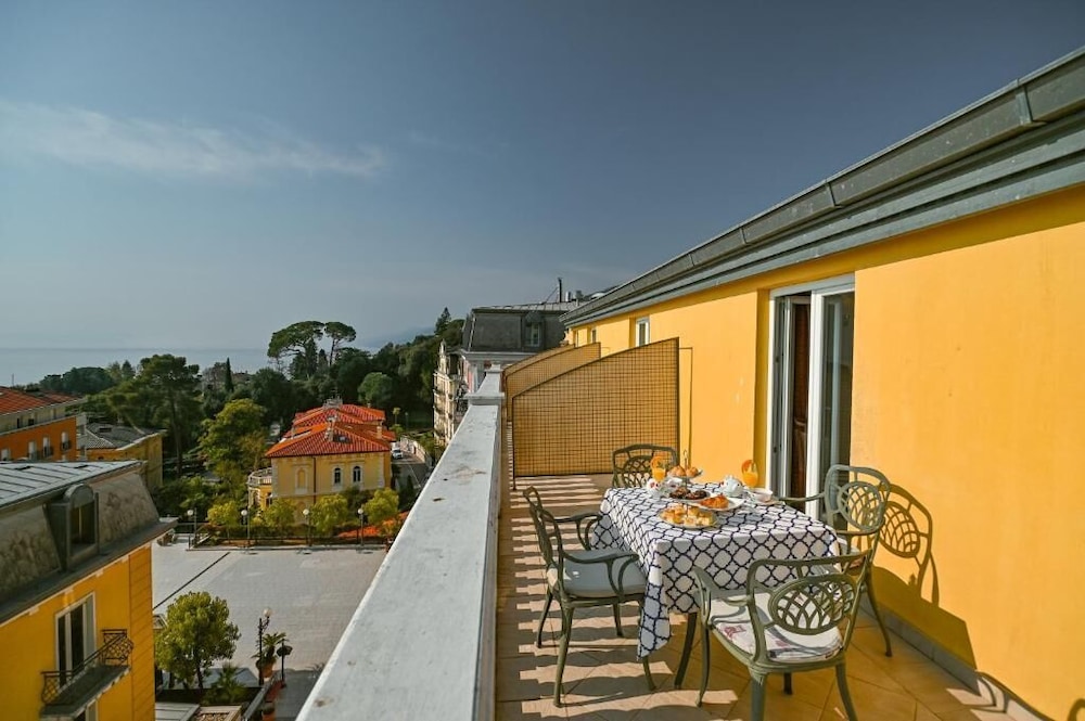 Hotel Gardenija 38/49