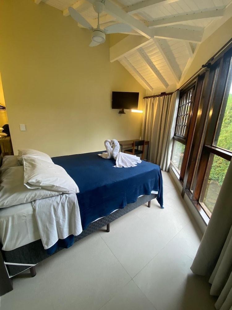 Casa Encantada Hotel & Suites 29/59