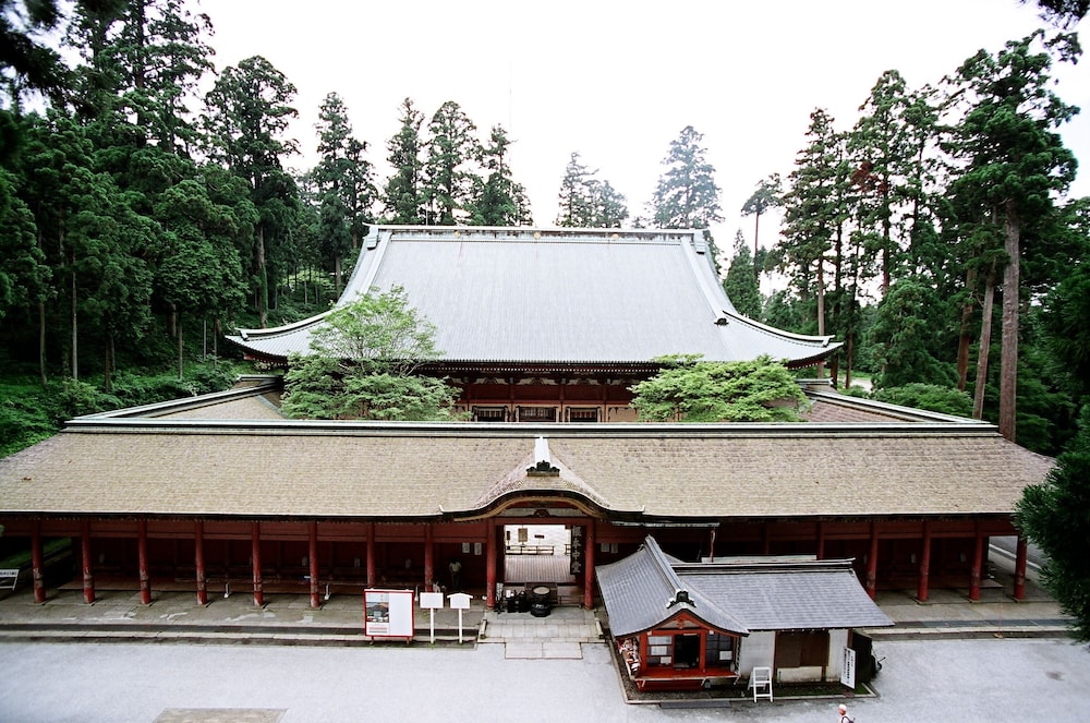 L Hotel de Hiei 23/26