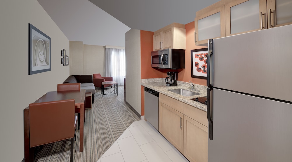 Residence Inn Calgary Airport 30/47