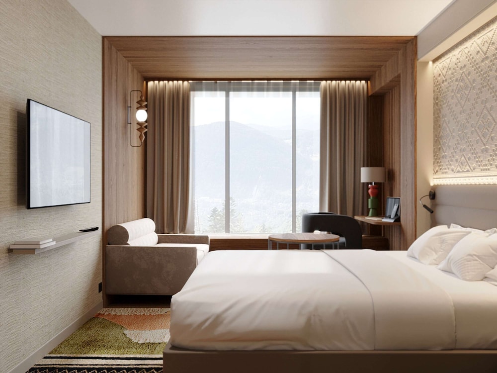 Executive, Suite, Double Bed, Mountain View