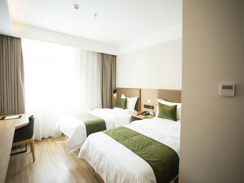 GreenTree Inn Ankang Middle Bashan Road Business Hotel 23/43