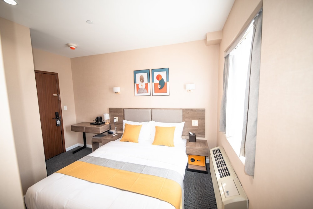 Flushing Garden Hotel 11/25