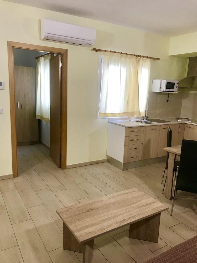 Aparthotel Giuliano 32/50