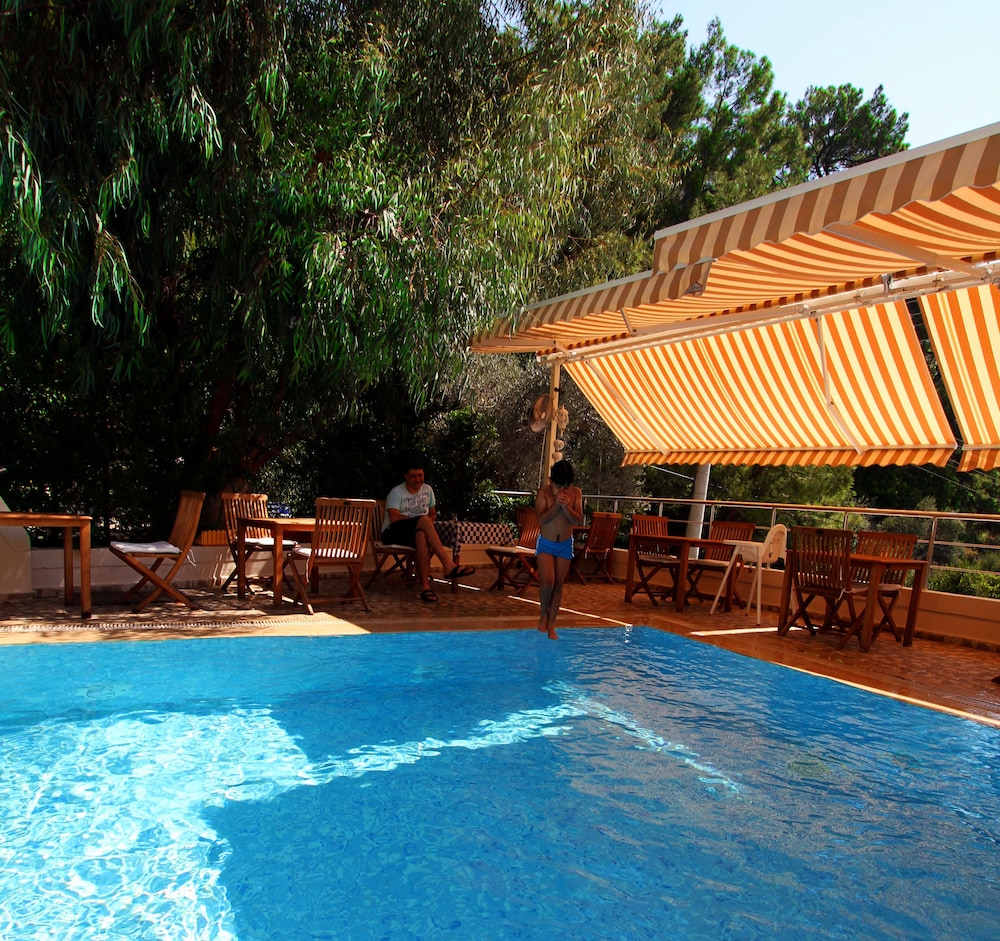 Eden Pyara Hotel Turunc 83/106