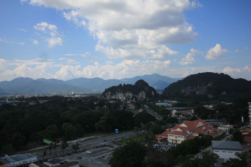Kingston Hotel 15 @ Tower Regency 34/44