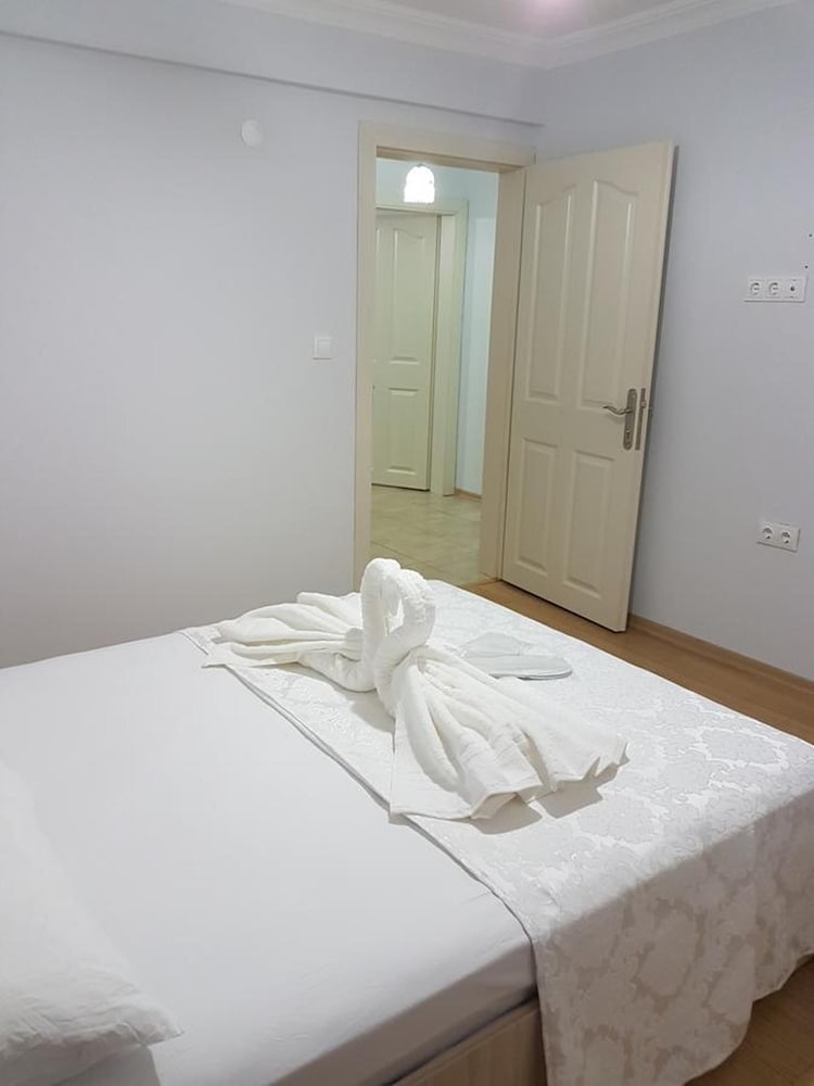 Karadeniz Pension 8/48