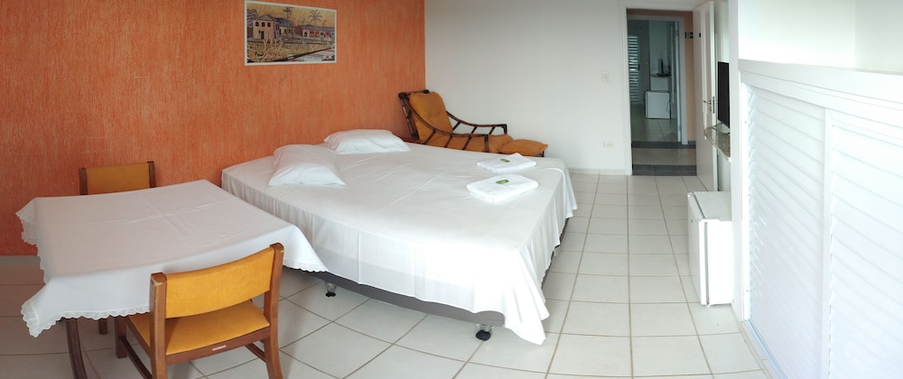 HOTEL CLUBE AZUL DO MAR 13/50