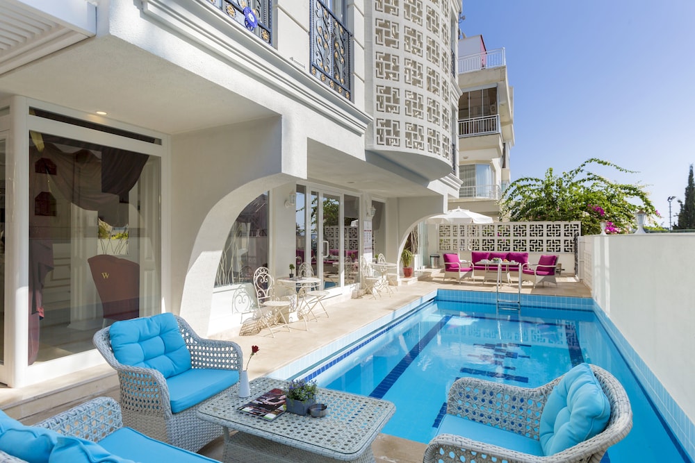 Wise Boutique Hotel & Spa 46/65