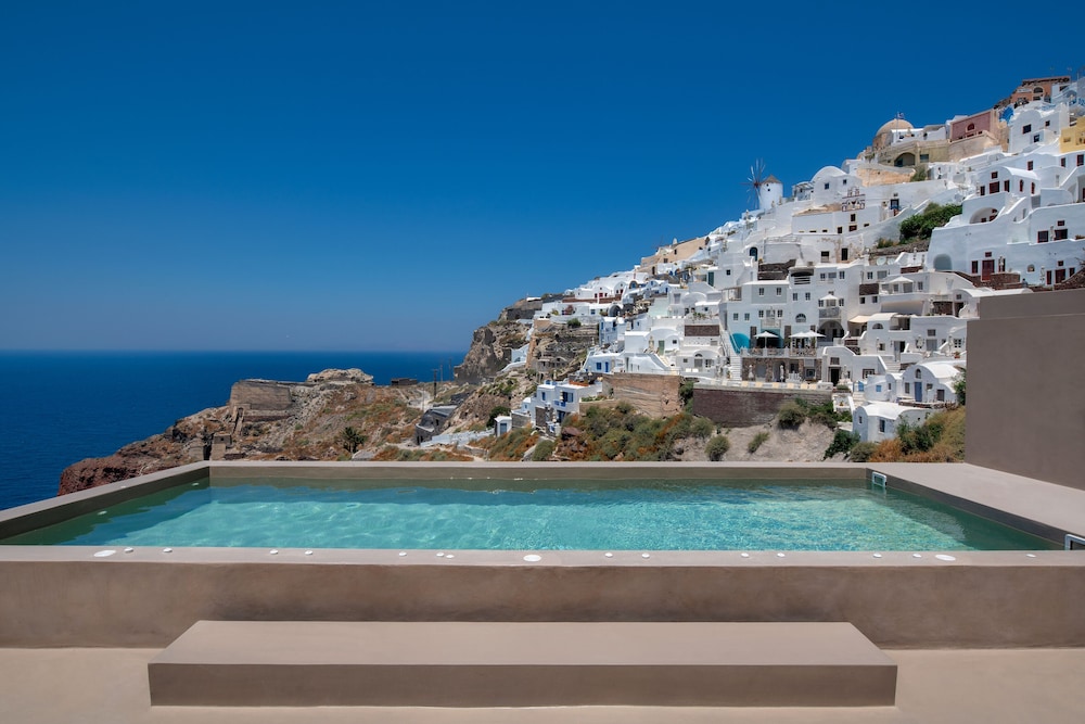 Old Castle Oia by Mr and Mrs White 50/59