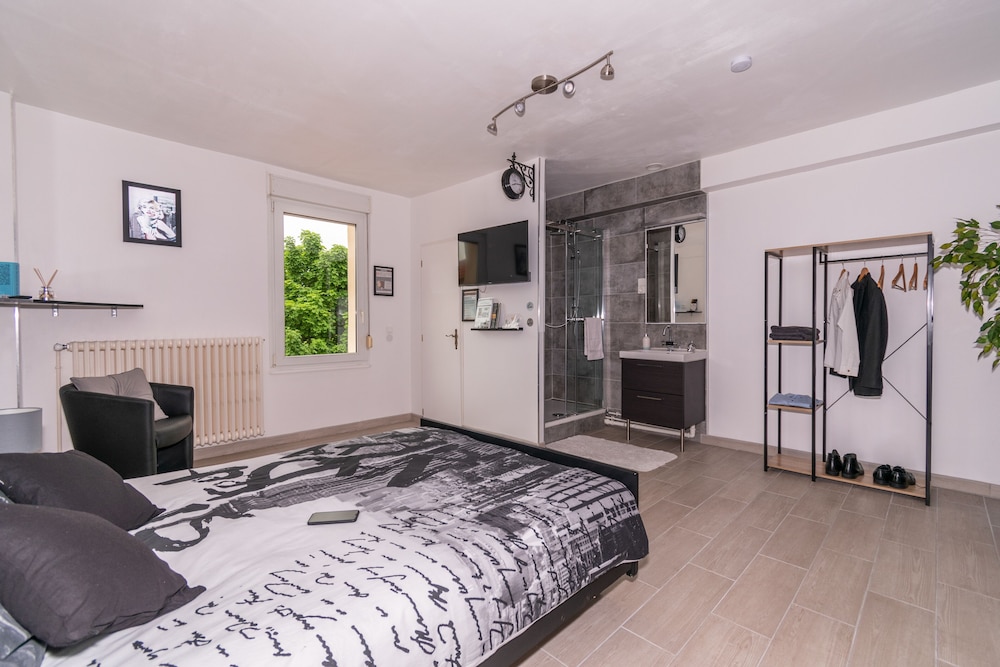 Smart, City, Double Bed