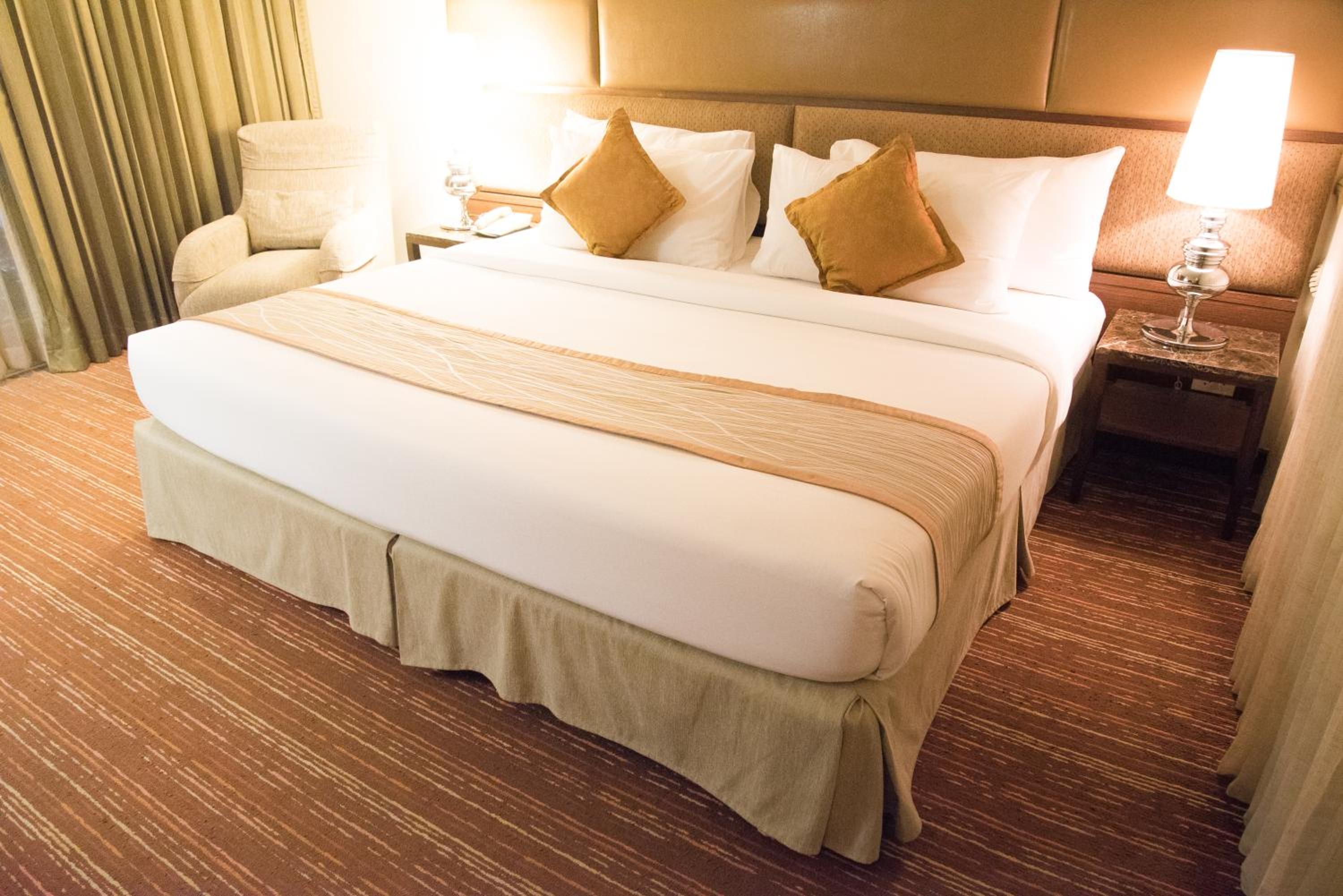 غرفة ديلوكس بسرير مزدوج بجاكوزي، Intimate Hotel 5/10