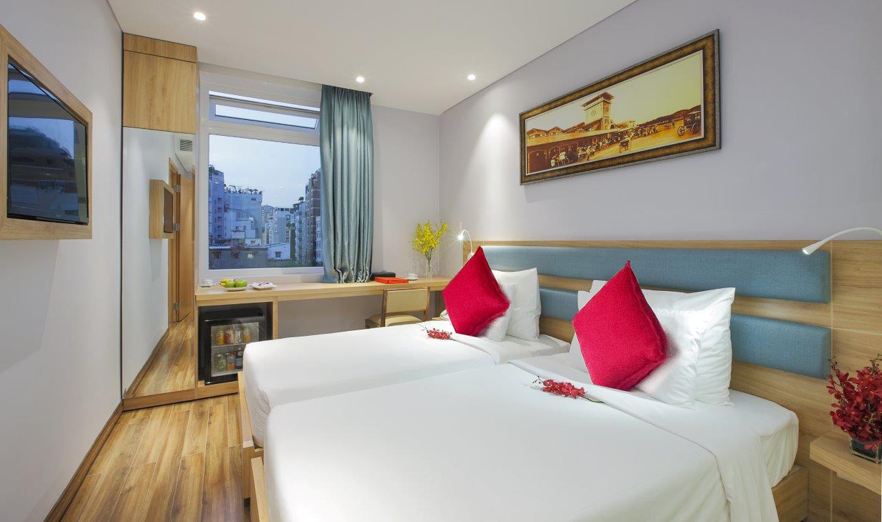 PREMIUM, DOUBLE OR TWIN BED