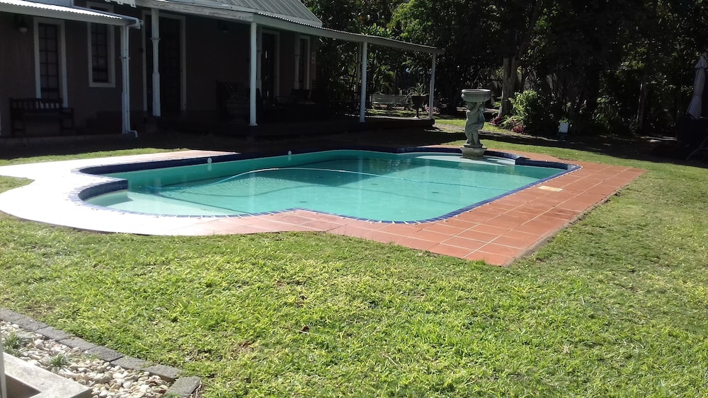 Cu Boutique Guest House 44/50