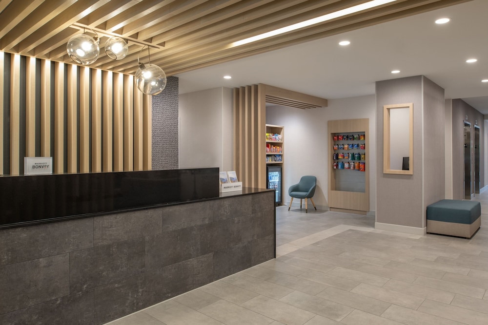 TownePlace Suites by Marriott Eugene 3/23