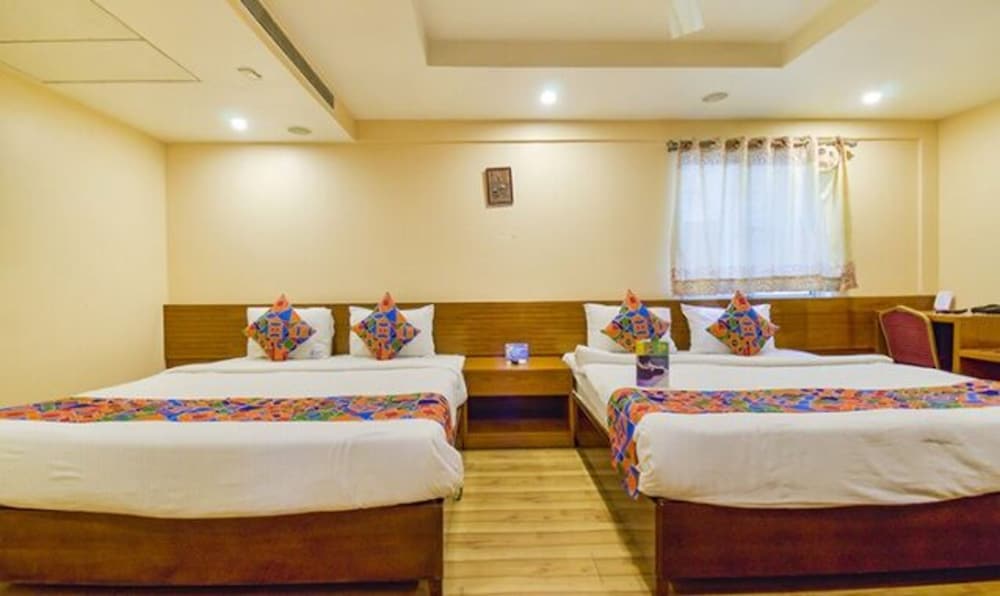 Fabhotel Deccan Heritage Abids 14/29