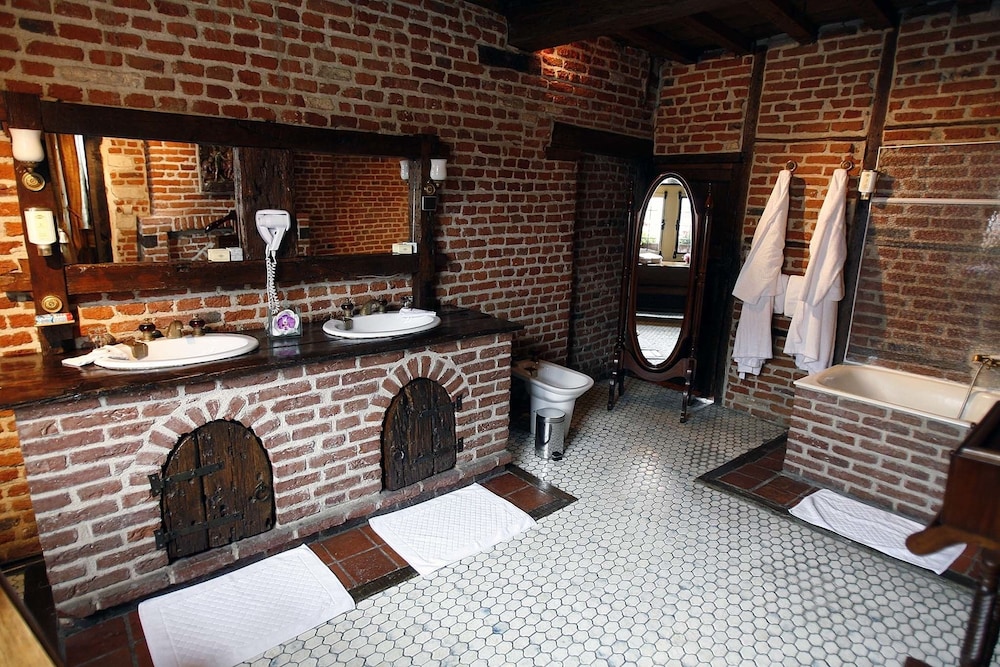 Auberge Du Bon Fermier 13/26