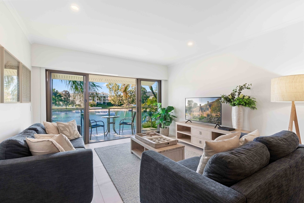 CULGOA POINT BEACH RESORT 50/72