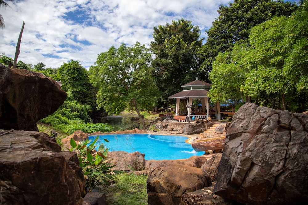 Nana Resort Kaengkrachan 56/65