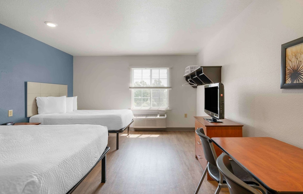 Extended Stay America Select Suites Lakeland 14/42