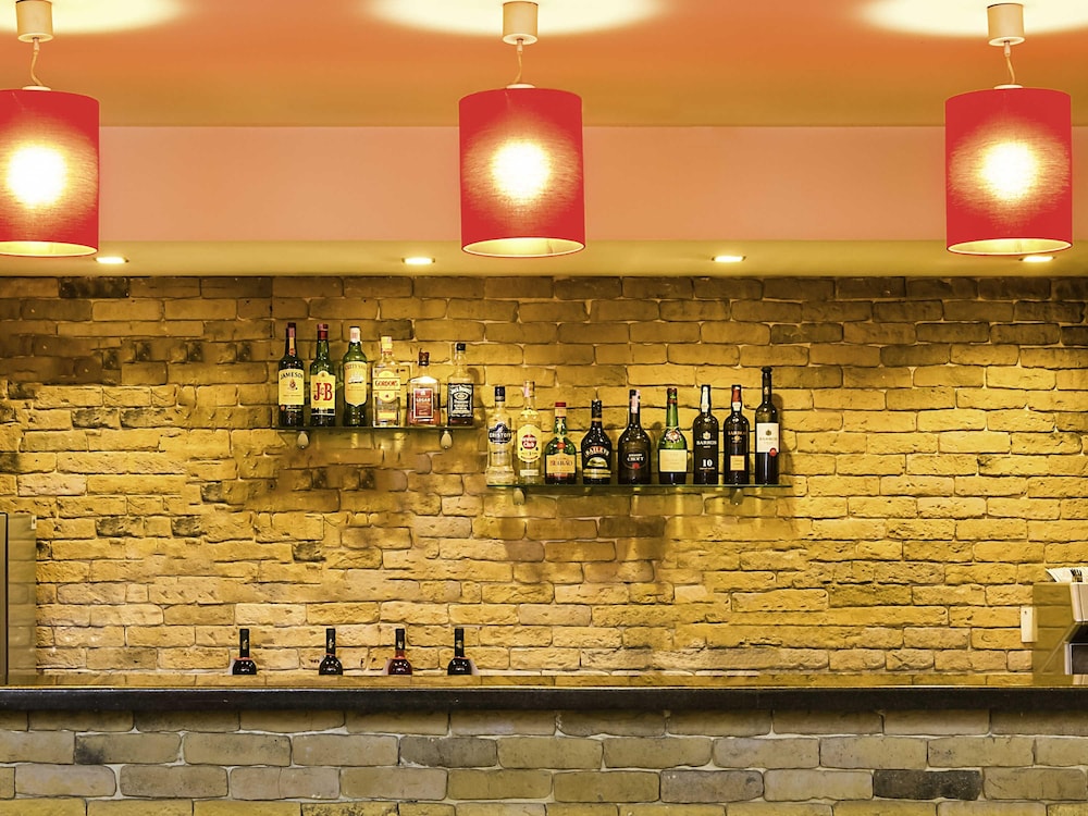 Ibis Guimaraes 7/73