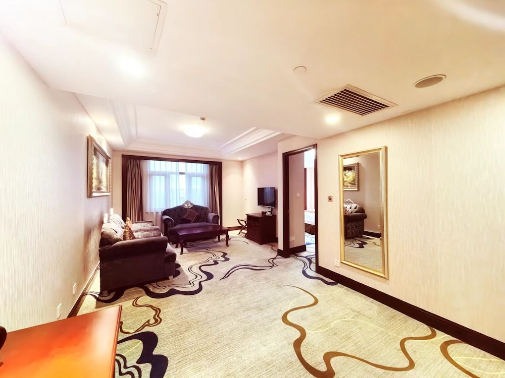 Shanghai Shahai International Hotel 50/64