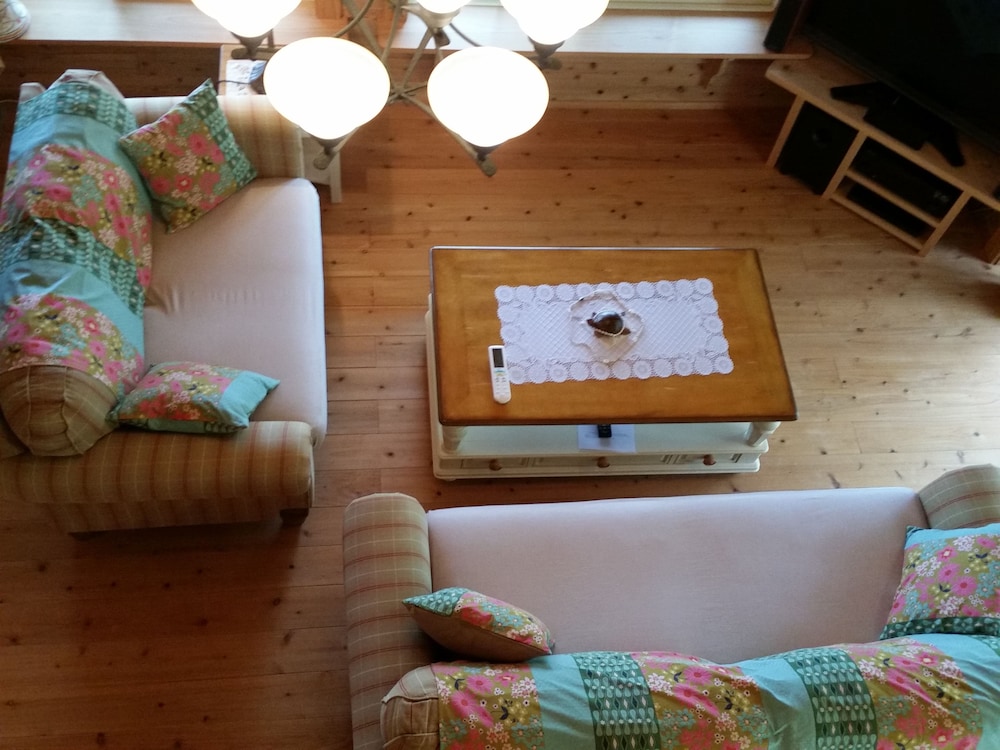 Cottage Hana Mana 6/50