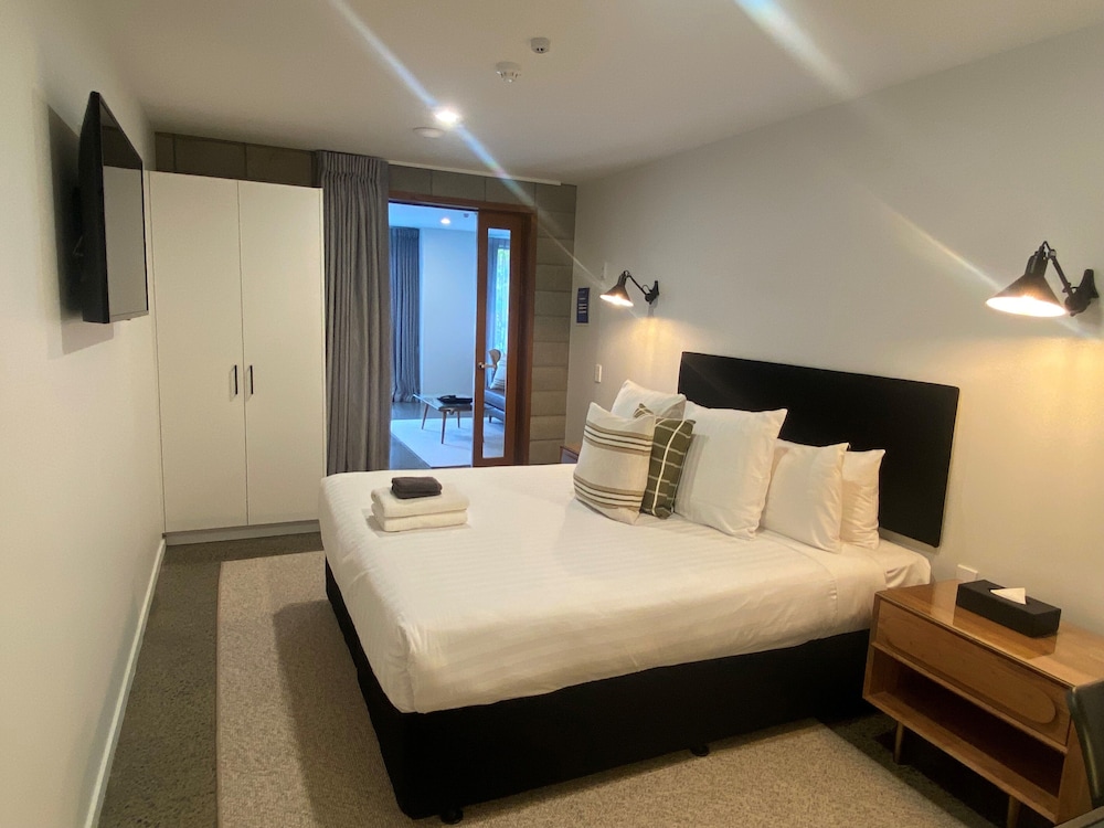 ELITE, APARTMENT
