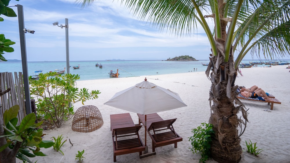 Lipe Beach Resort 42/50