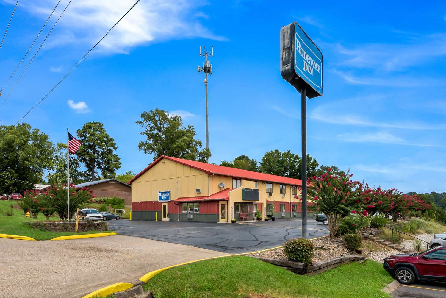 Rodeway Inn Benton, AR 17/22