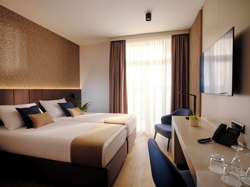 Riviera Lifeclass Hotels Spa 7/45