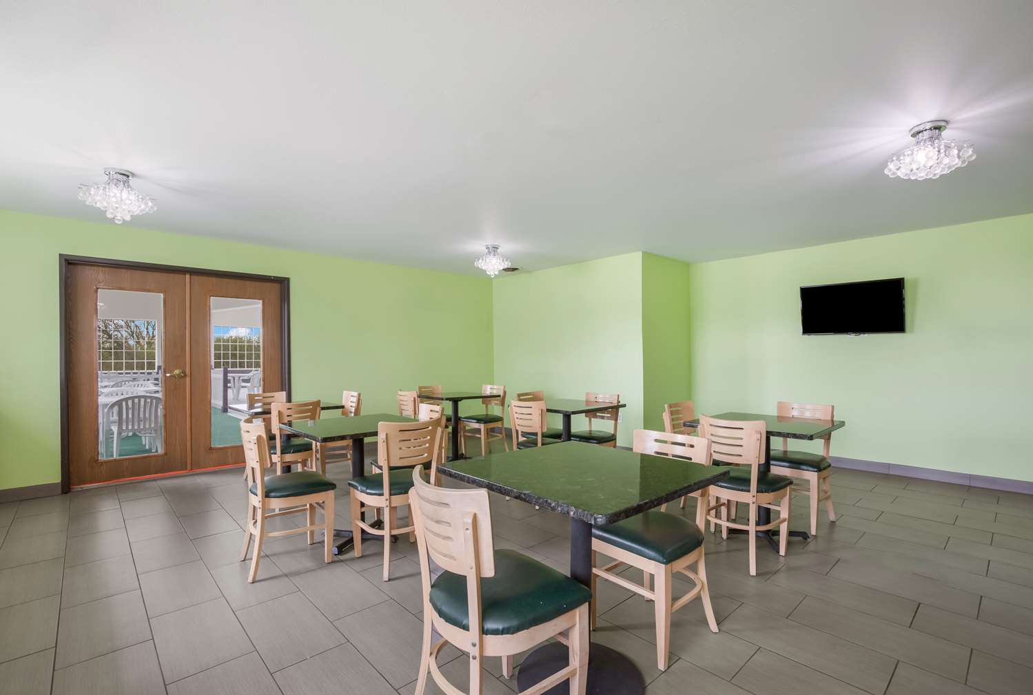 Quality Inn Edgerton, WI 26/39