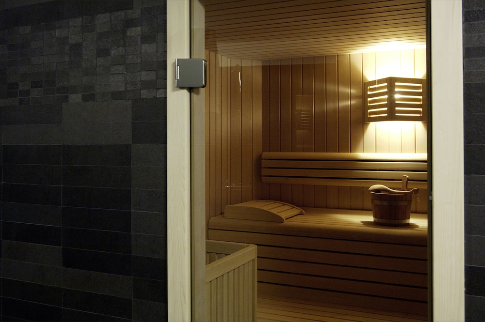 Hotel Meridiana 42/76