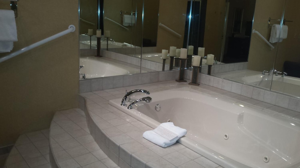 Town Country Inn And Suites 18/45
