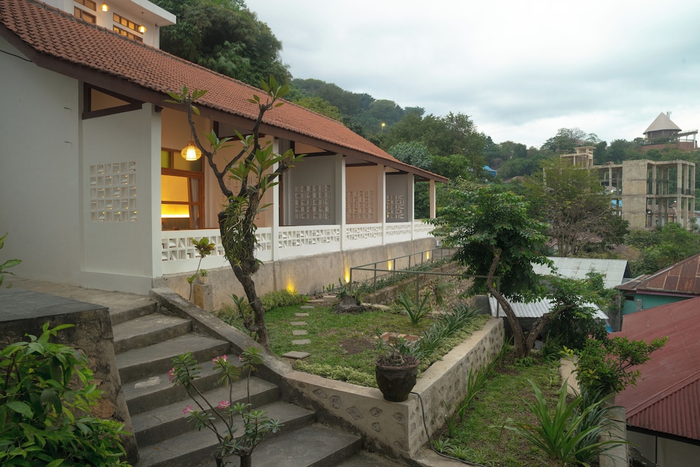Green Hill Boutique Hotel 41/46