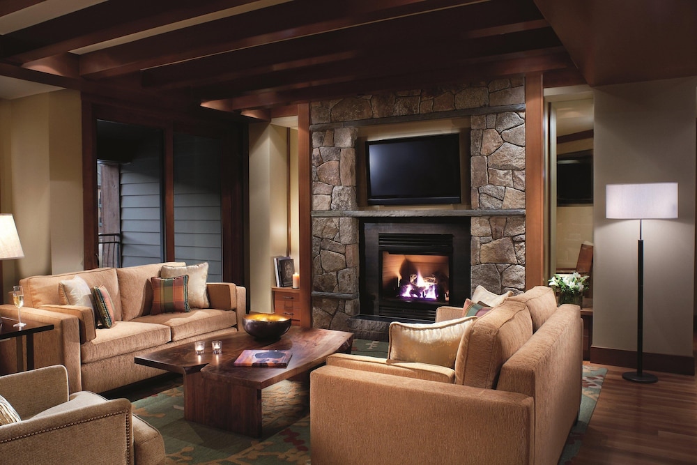 The Ritz Carlton Lake Tahoe 32/58