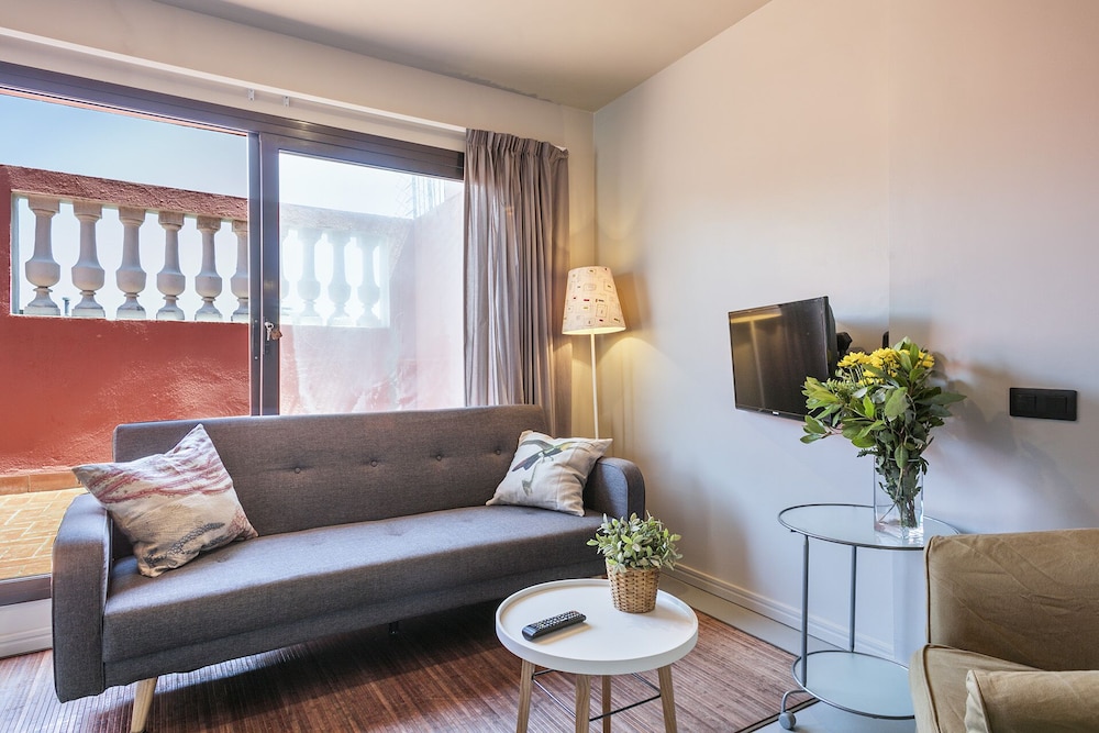 PR3 Apartments 24/50
