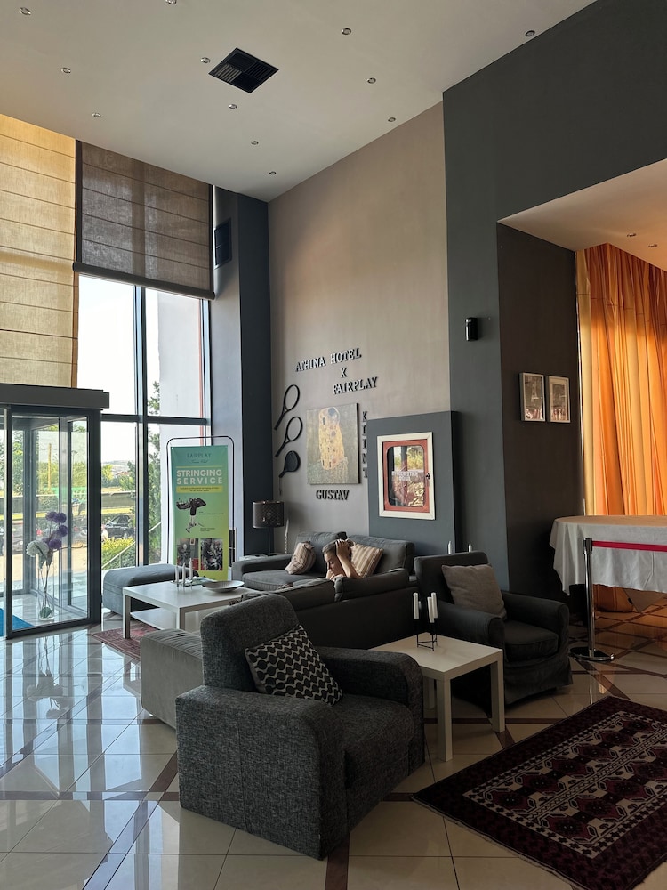 Athina Airport Hotel 44/67