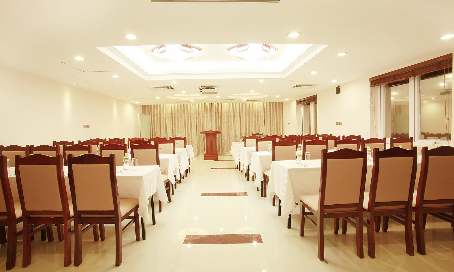 HANOI DELIGHT HOTEL 45/47