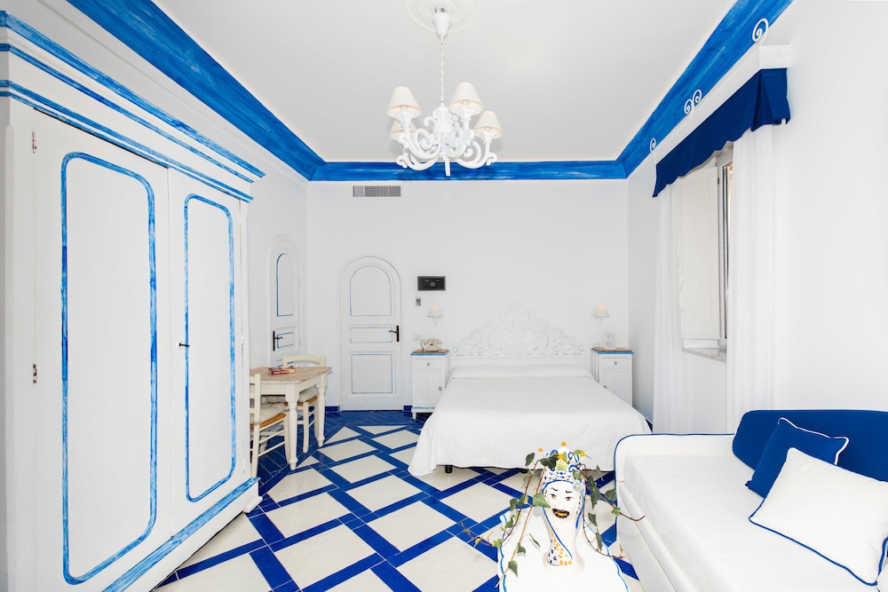 Villa Flavio Gioia 9/67