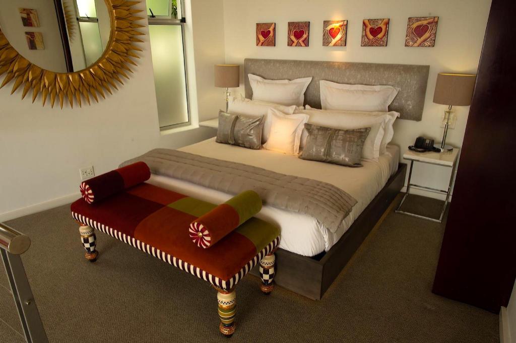 Sunset, Suite, King Bed, Sofa