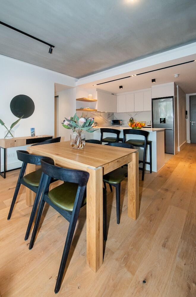 Latitude Aparthotel By Totalstay 40/56