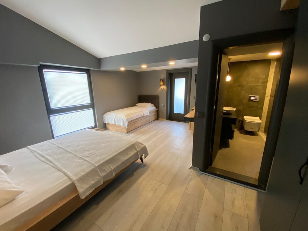 Andac Otel 14/49