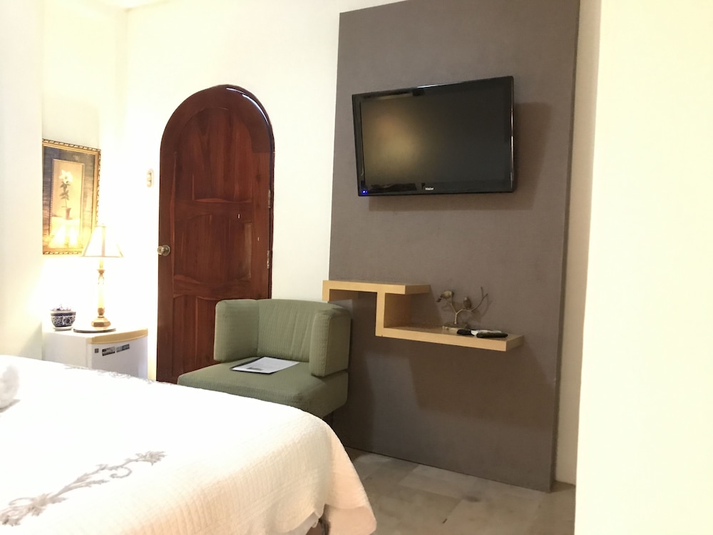 Kuri Suites 7/33