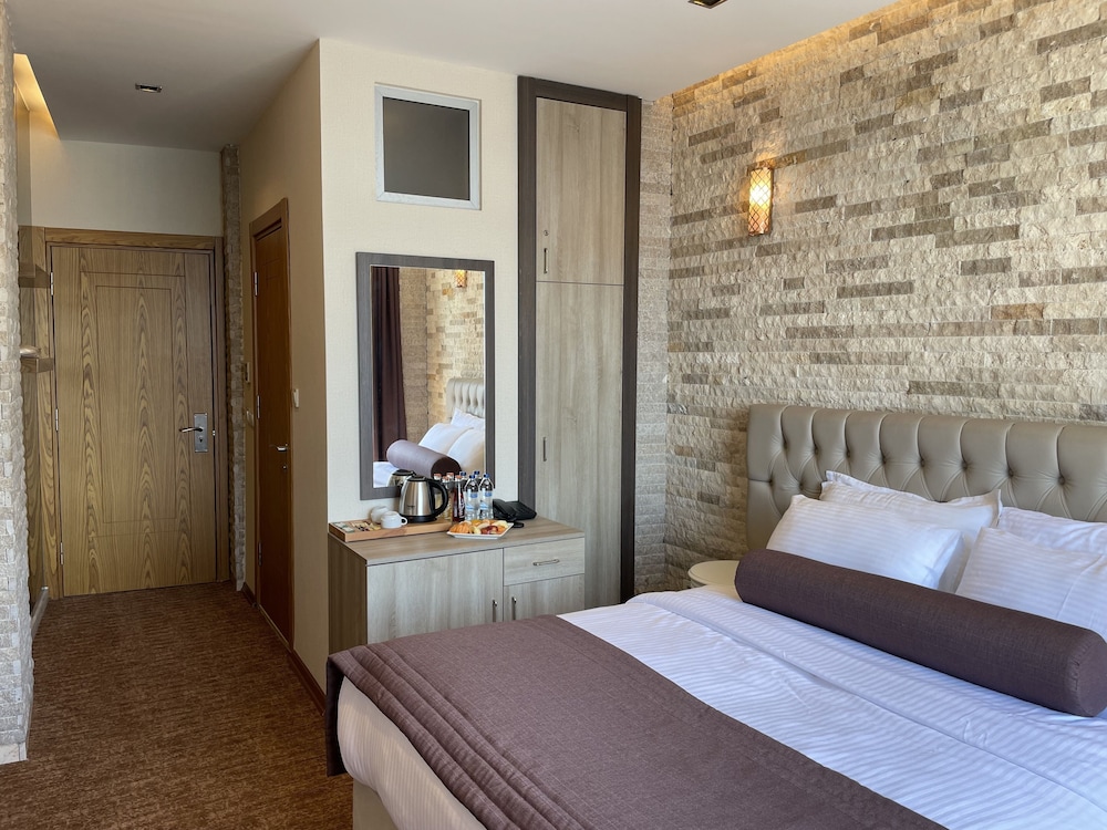 Weingart Seaside Hotel 22/52