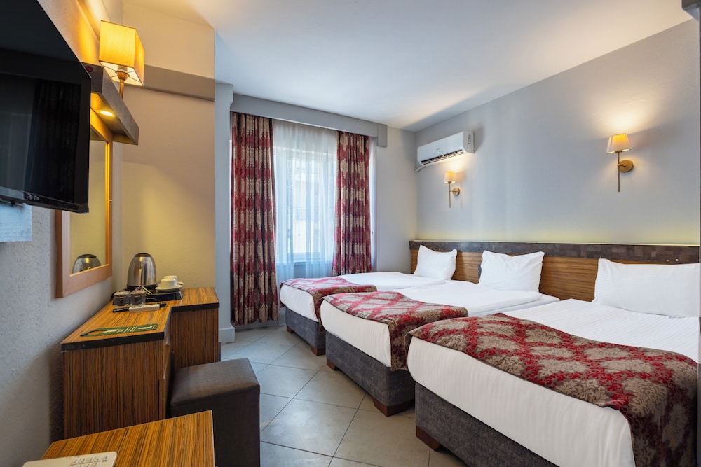 Hotel Mevre 16/50