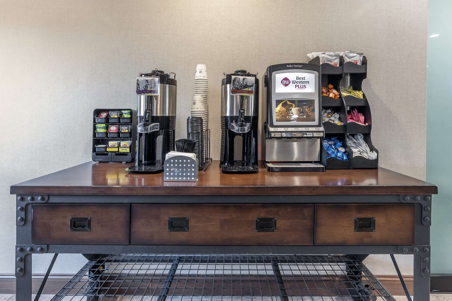 Best Western Plus Owensboro 2/19