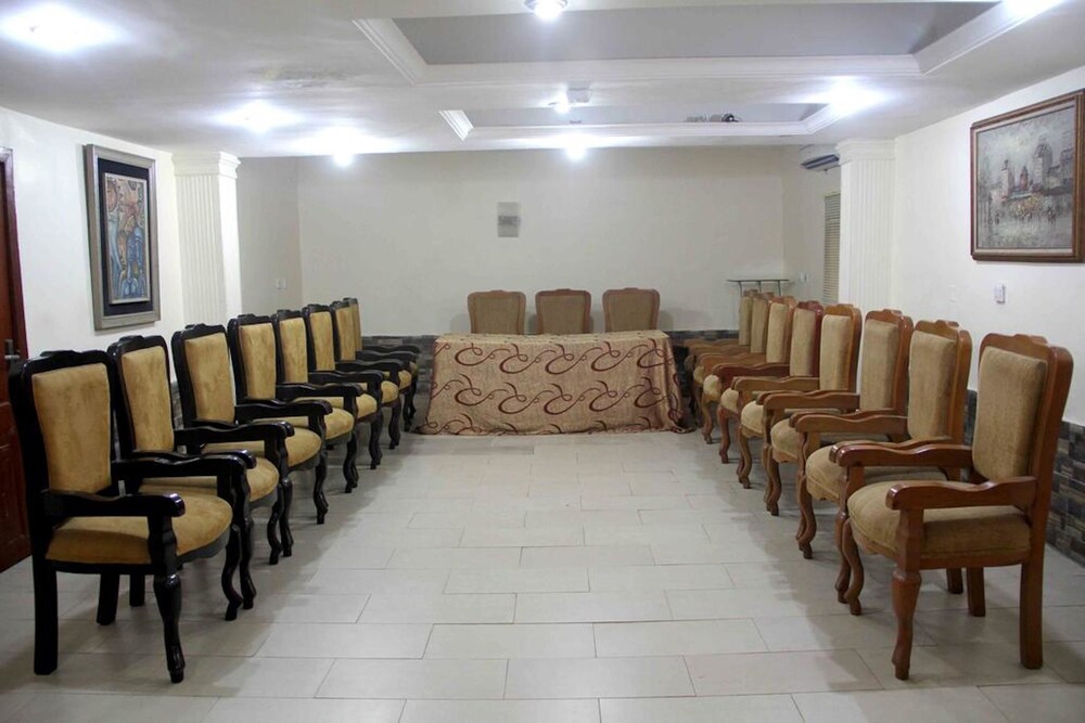 Silver Grandeur Hotel 19/31